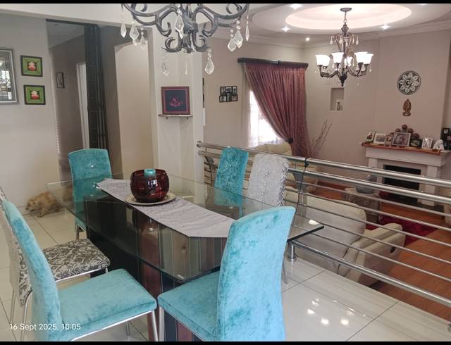 5 BEDROOM HOUSE FOR SALE IN HAYFIELDS